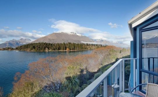 How to get around Queenstown and transport options