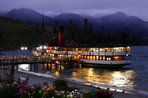 Spinnaker Bay Queenstown Night Life 2